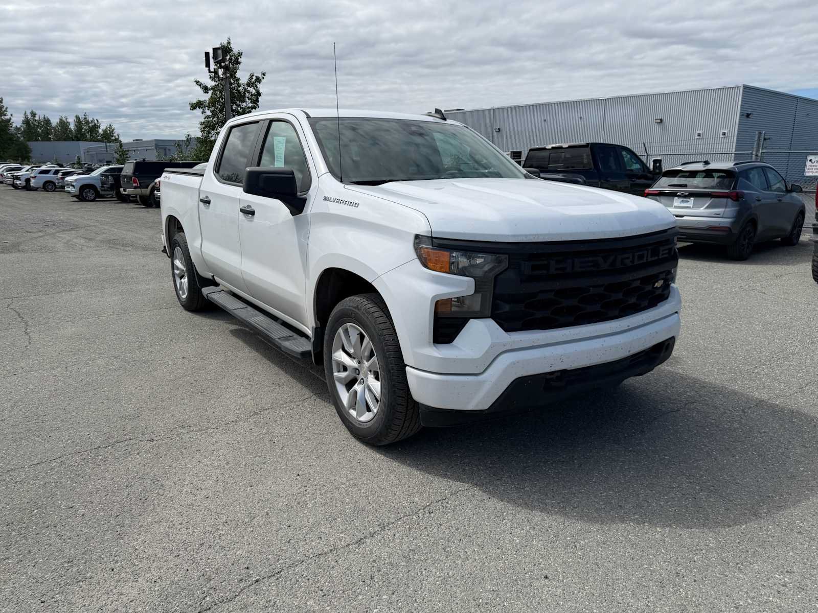 Used 2022 Chevrolet Silverado 1500 Custom AWD/4WD image 5