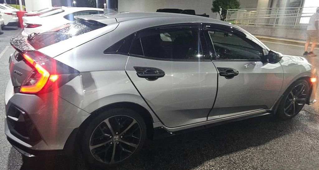 Used 2021 Honda Civic Sport image 6