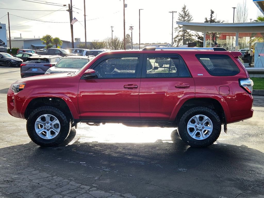 Used 2022 Toyota 4Runner SR5 image 3
