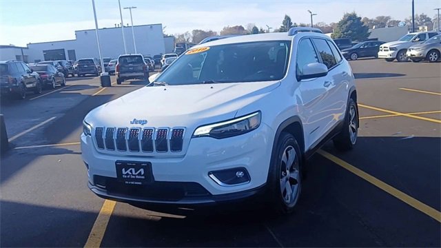 Used 2019 Jeep Cherokee Limited image 6