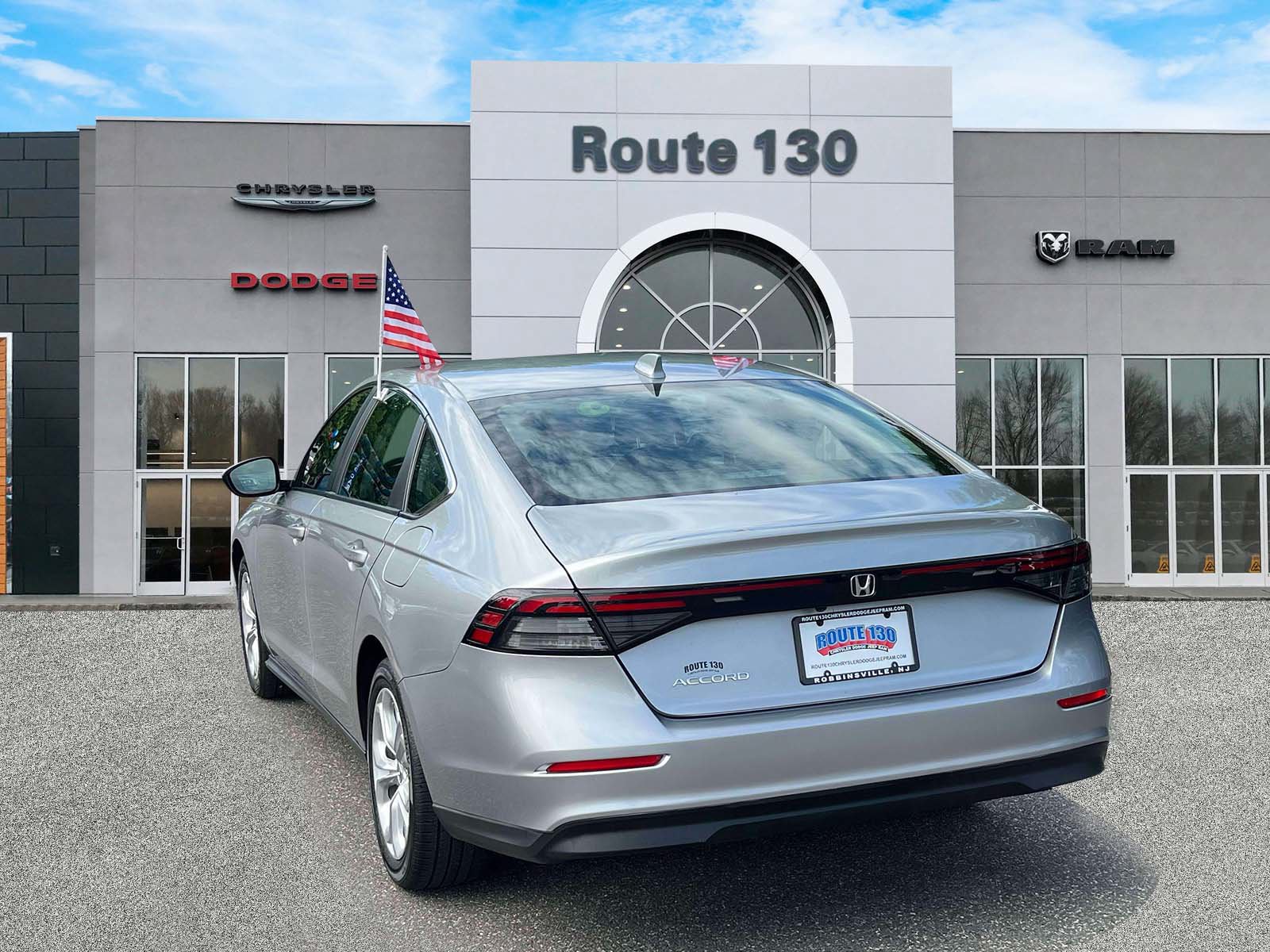Used 2023 Honda Accord LX image 3