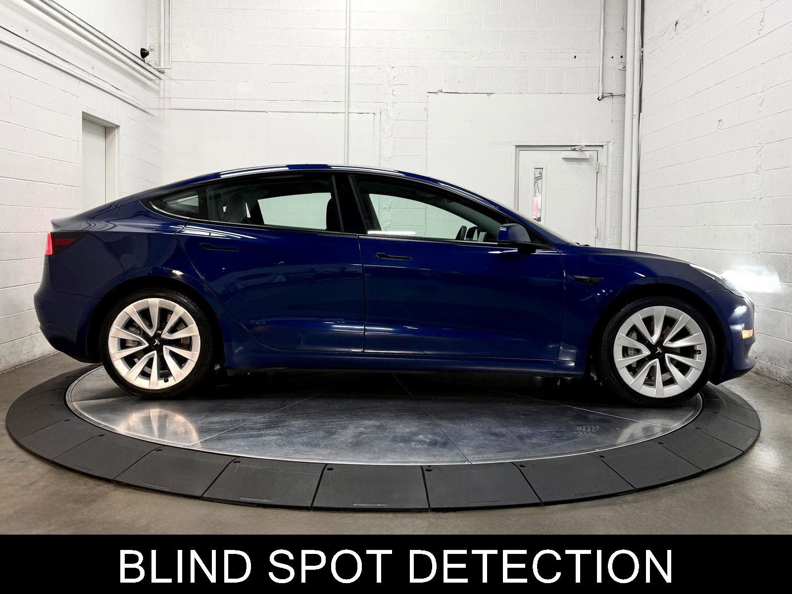 Used 2022 Tesla Model 3 Long Range image 9