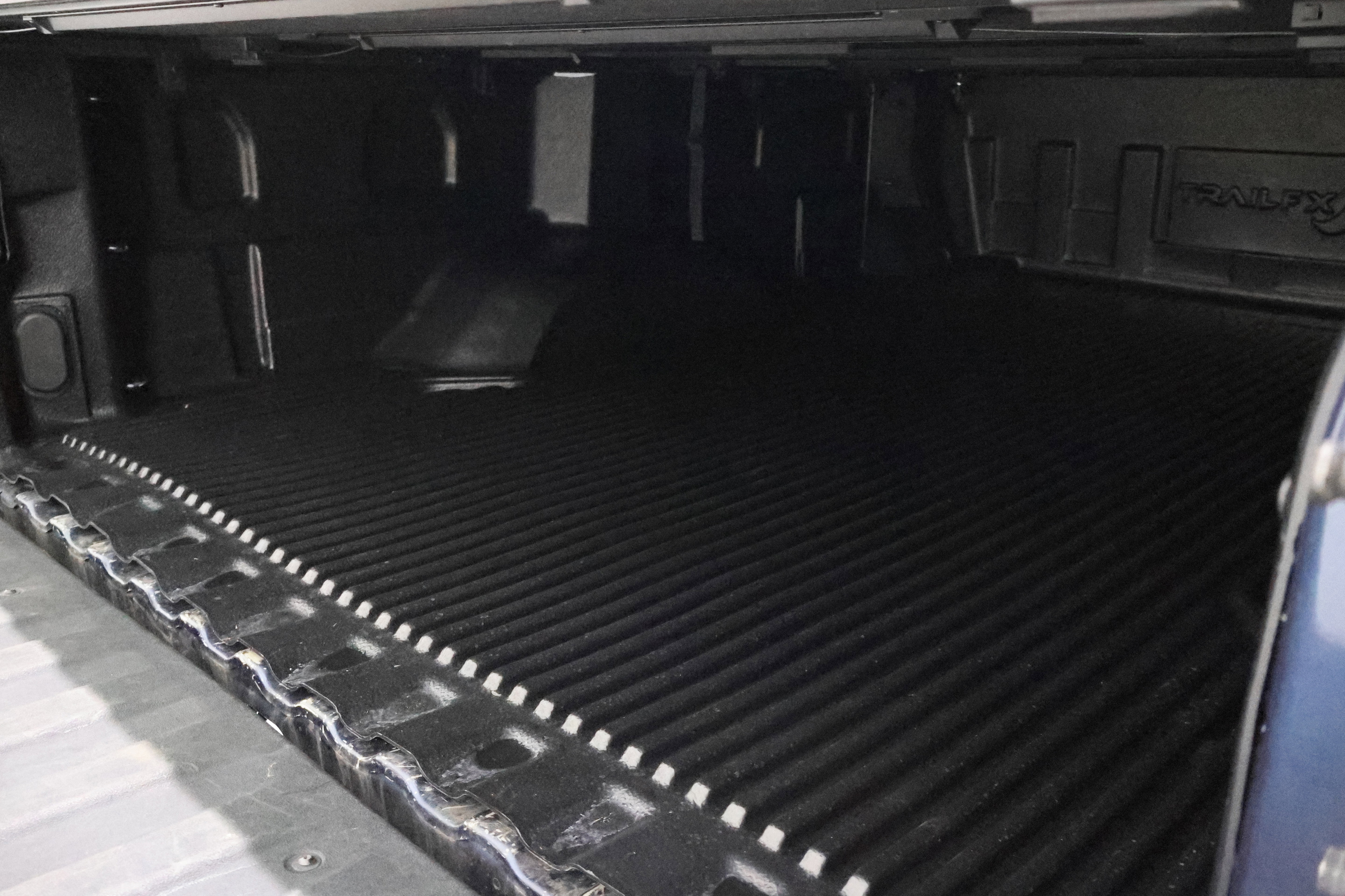 Used 2022 Chevrolet Silverado 2500 LT w/ Convenience Package AWD/4WD image 5