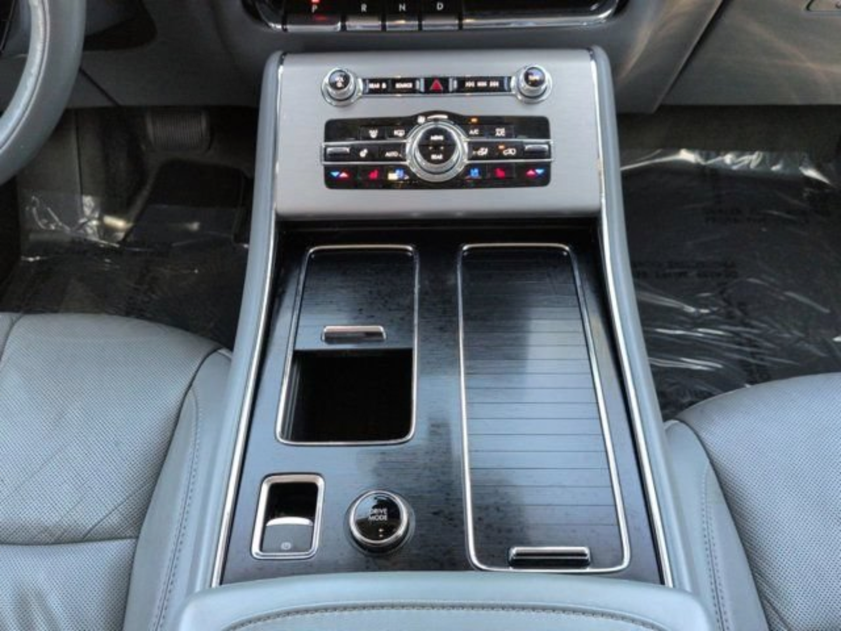 Used 2021 Lincoln Aviator Reserve w/ Elements Package Plus RWD image 18