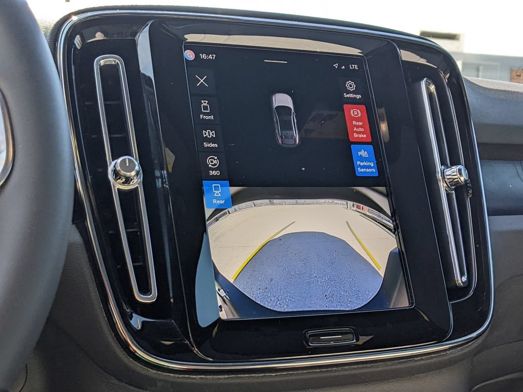 Certified 2023 Volvo C40 P8 Recharge Ultimate AWD/4WD image 17