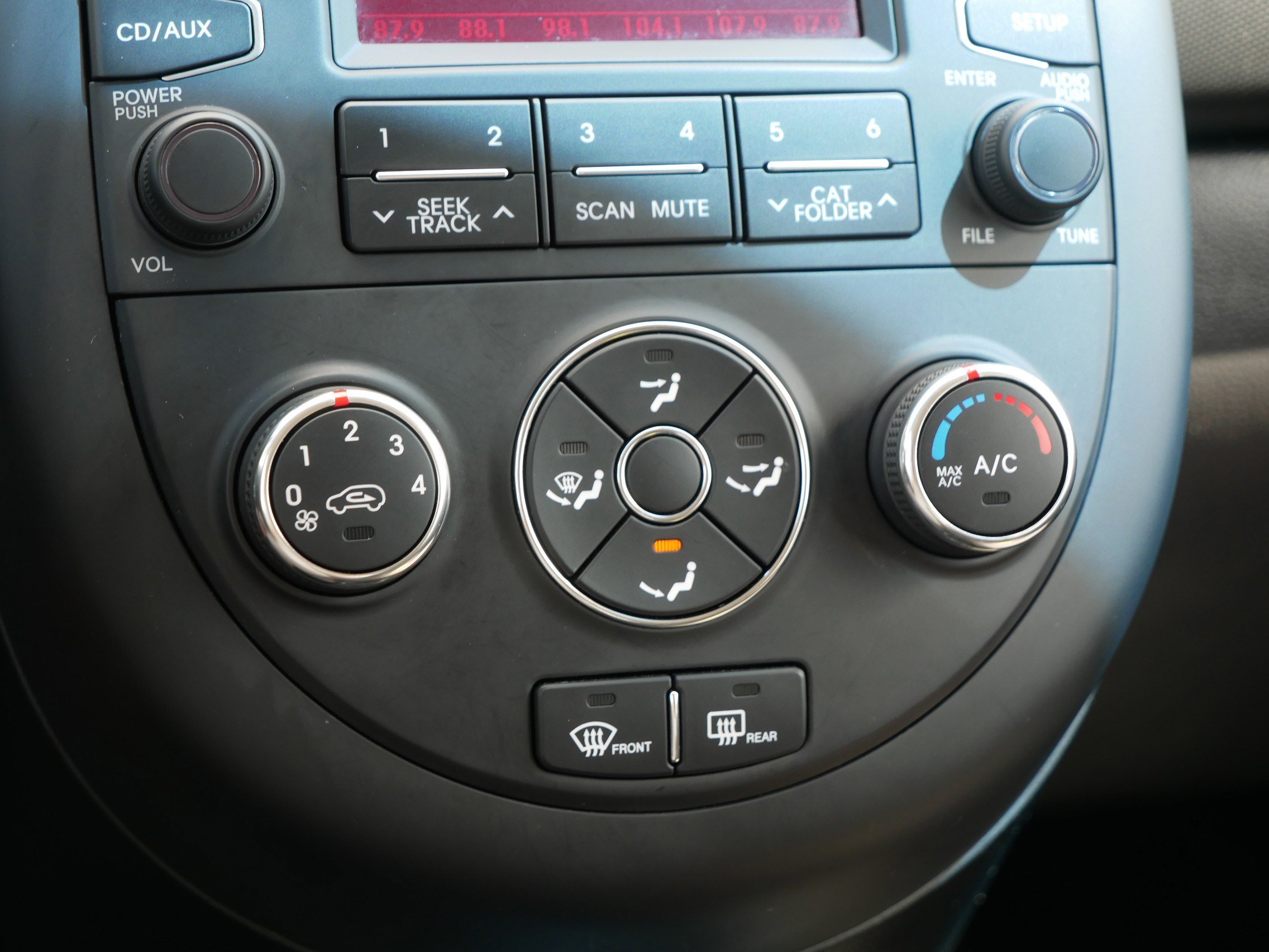 Used 2013 Kia Soul FWD image 23