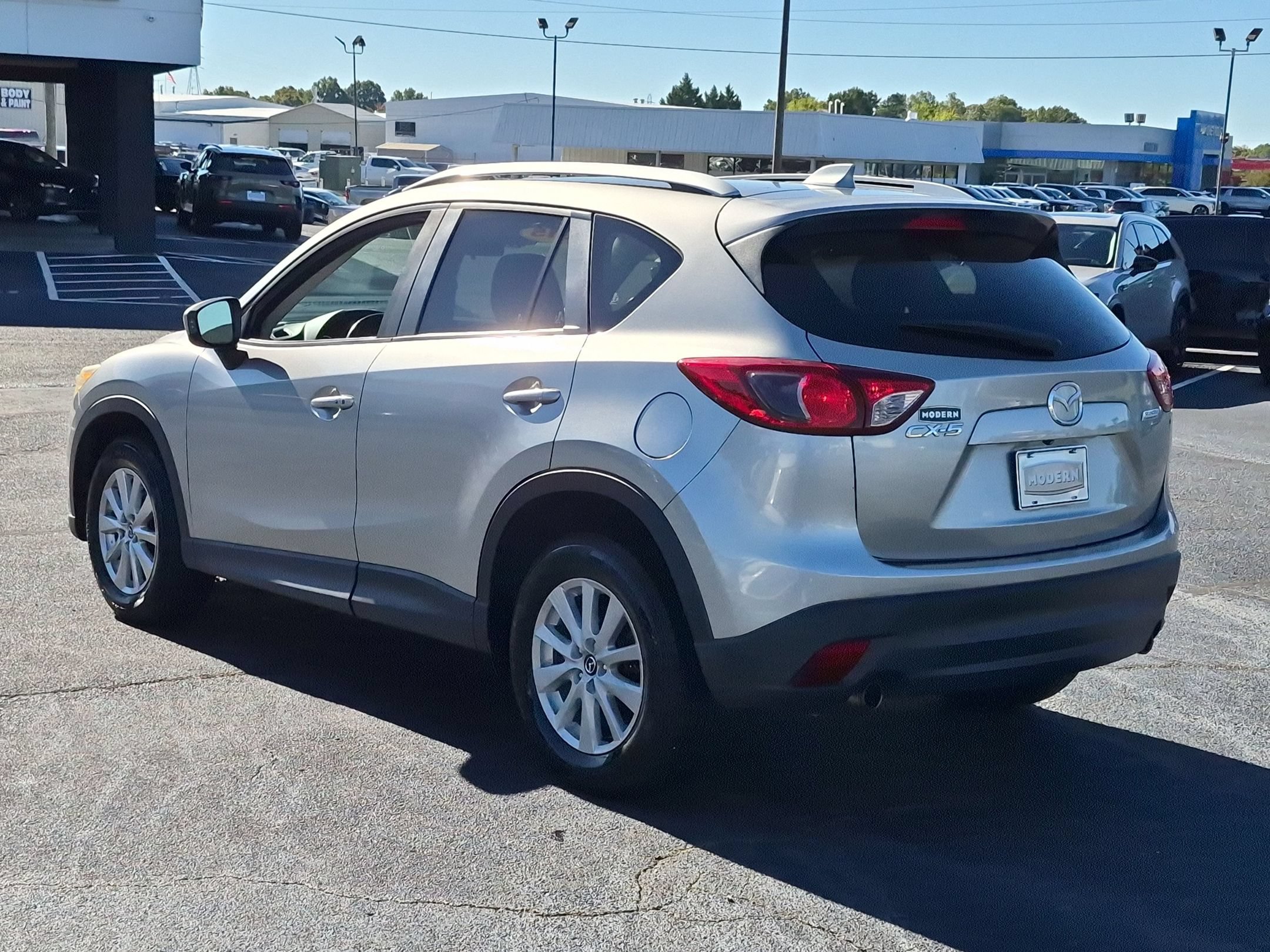 Used 2015 MAZDA CX-5 Touring FWD image 3