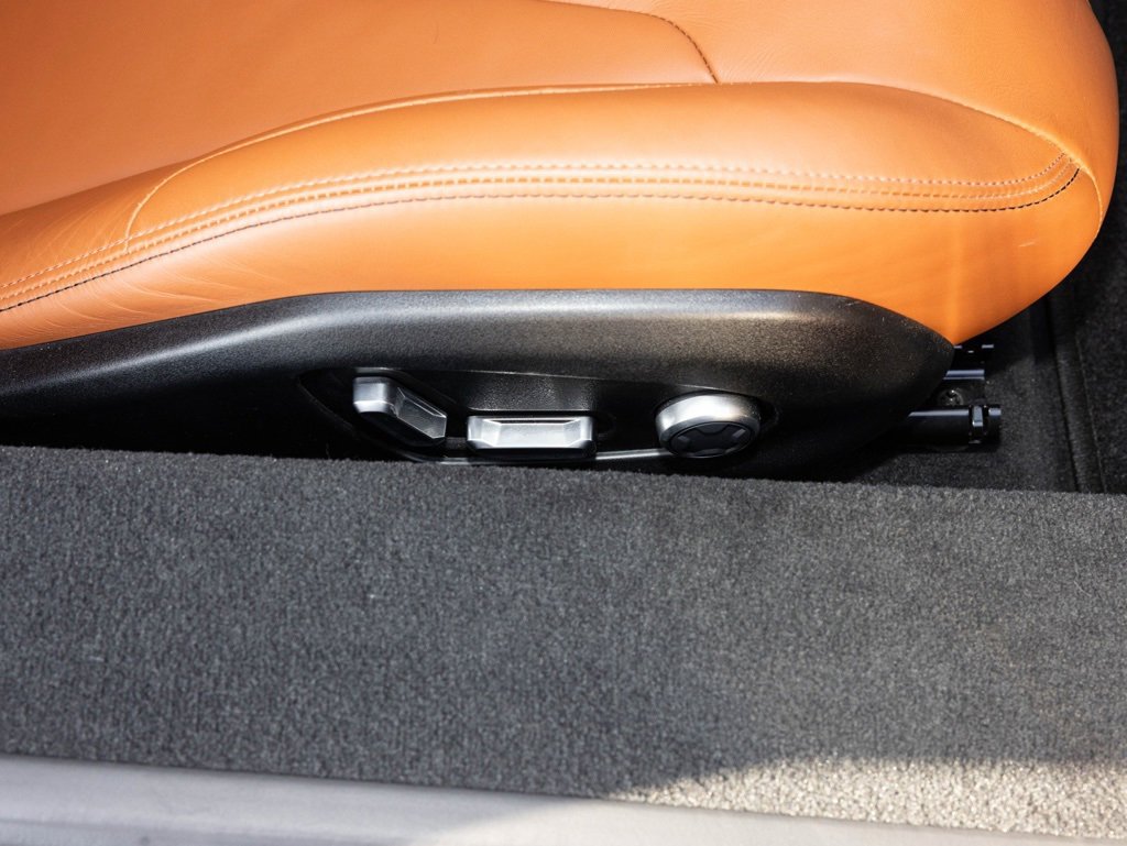 Used 2025 Lotus Emira image 58