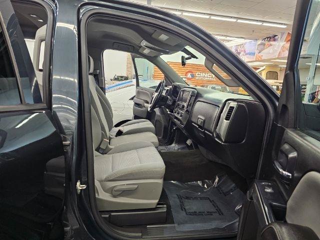 Used 2018 Chevrolet Silverado 1500 LT w/ All Star Edition AWD/4WD image 10