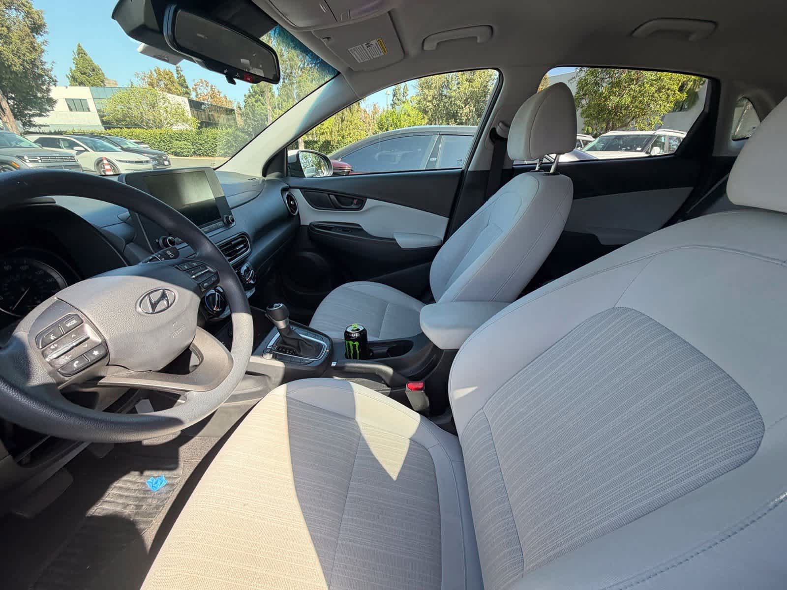 Used 2023 Hyundai Kona SEL AWD/4WD image 6