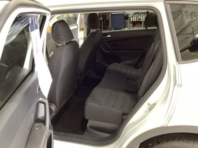 Used 2023 Volkswagen Tiguan S image 13