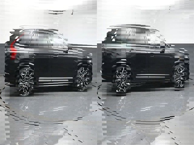 New 2025 Volvo XC90 B6 Ultra w/ Protection Package Premier image 8