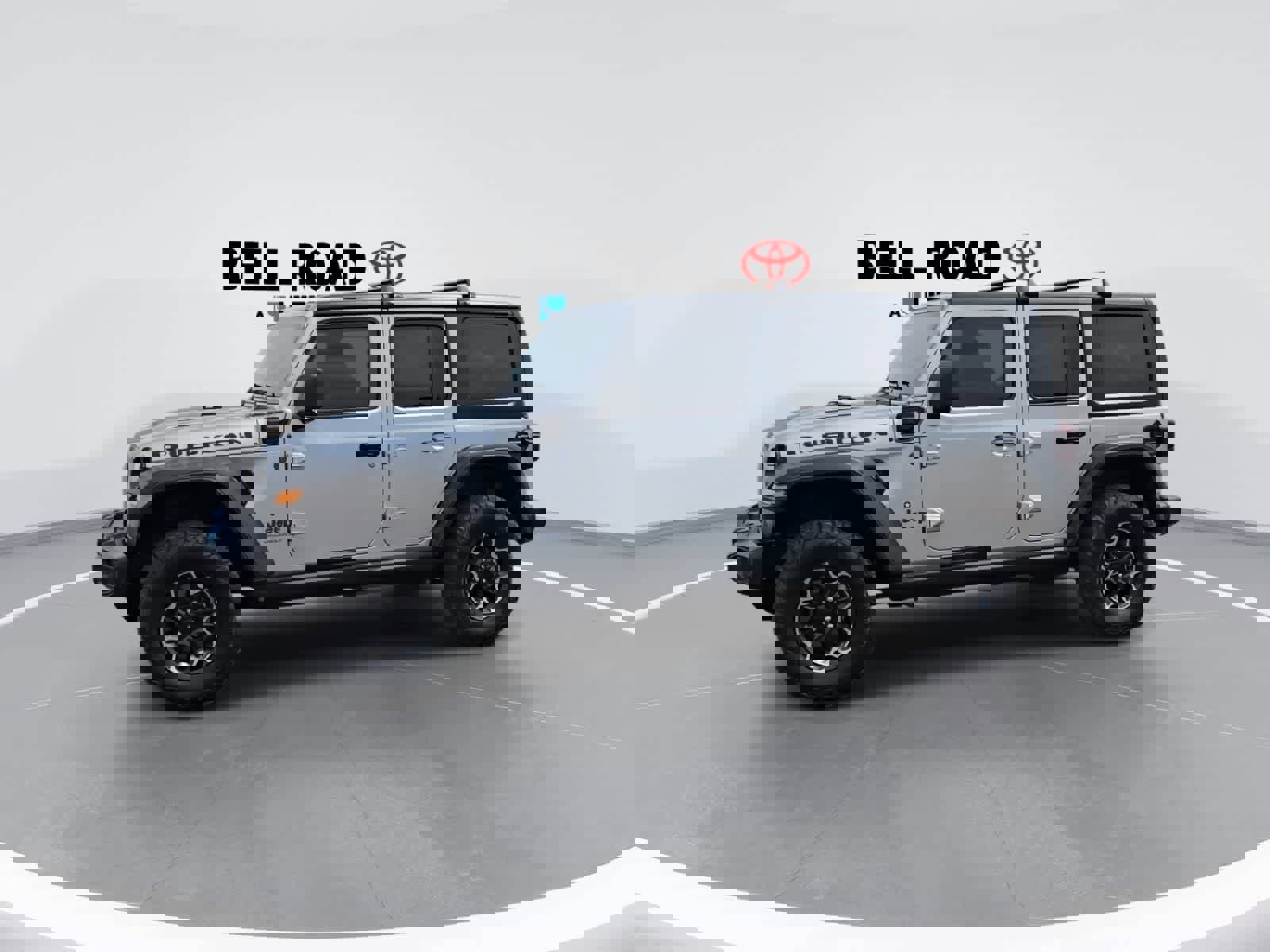 Used 2023 Jeep Wrangler Unlimited Rubicon 4xe w/ Cold Weather Group image 4