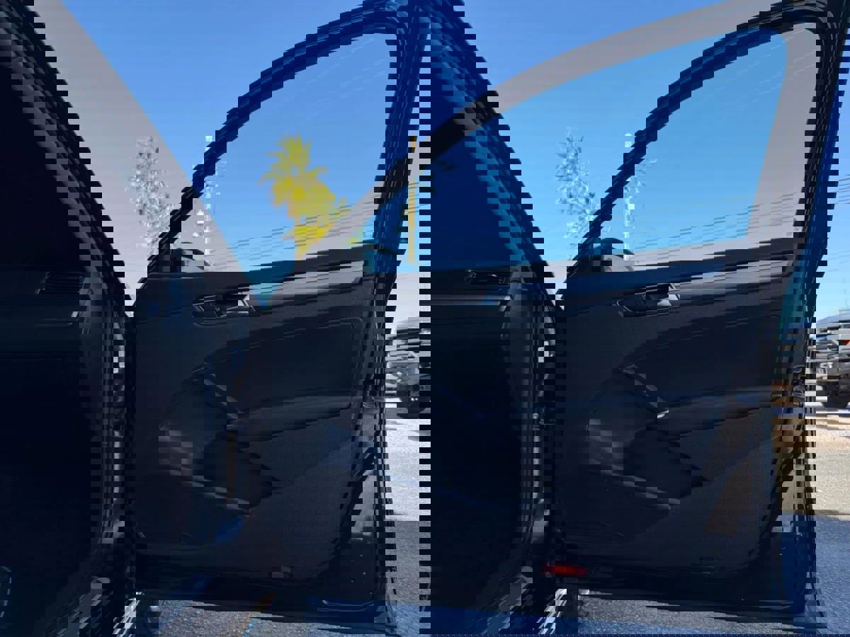 Used 2017 Volkswagen Passat 1.8T R-Line image 32