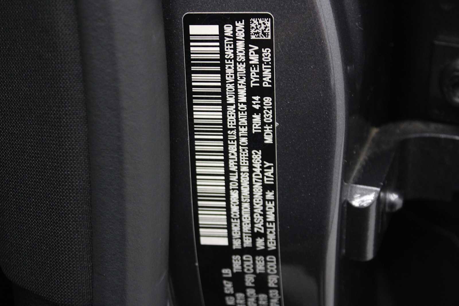 Used 2022 Alfa Romeo Stelvio Ti w/ Active Assist Plus Package image 42