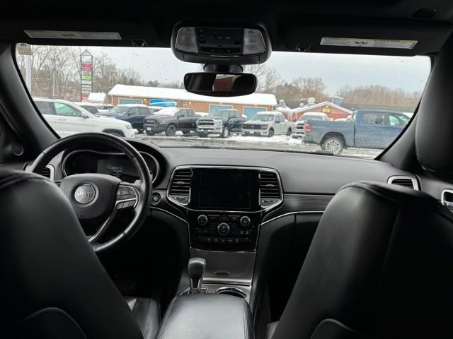 Used 2019 Jeep Grand Cherokee Limited image 18