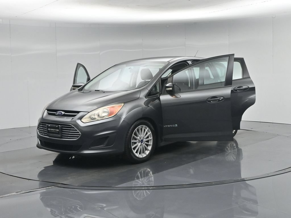 Used 2016 Ford C-MAX SE w/ Equipment Group 201A FWD image 26