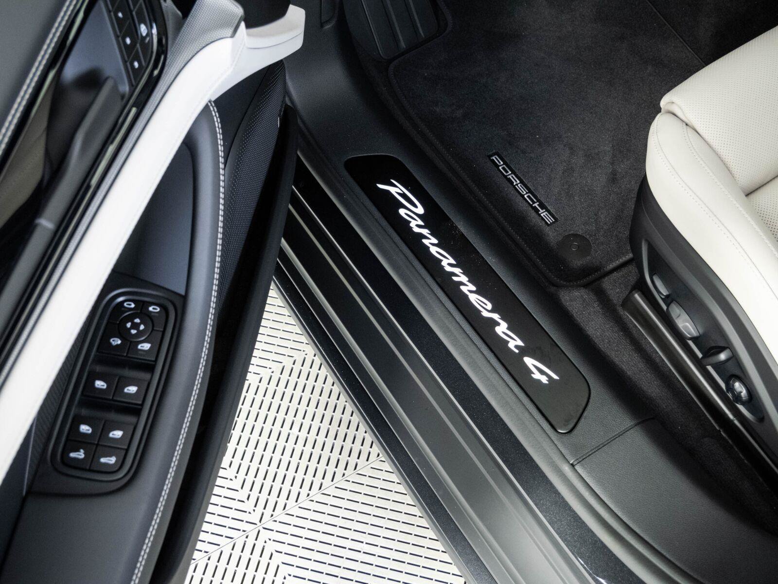 New 2026 Porsche Panamera 4 AWD/4WD image 8