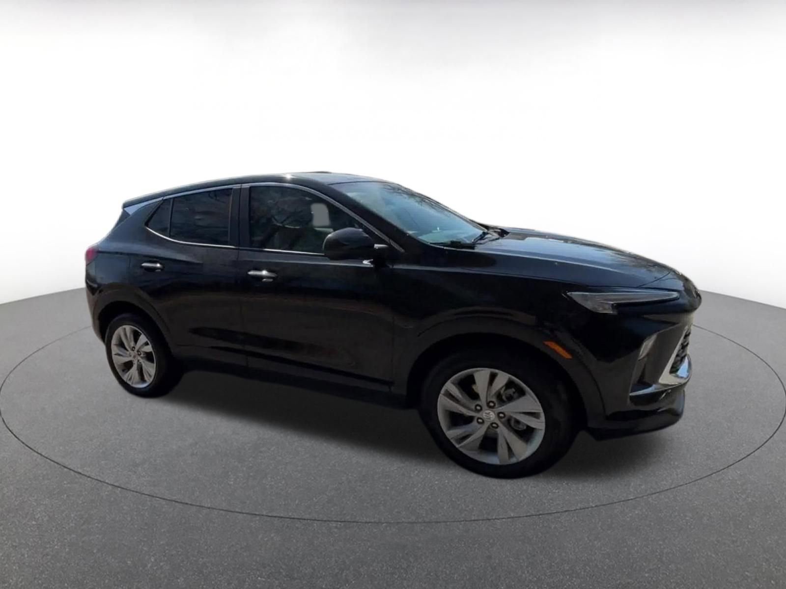 Used 2025 Buick Encore GX Preferred image 2