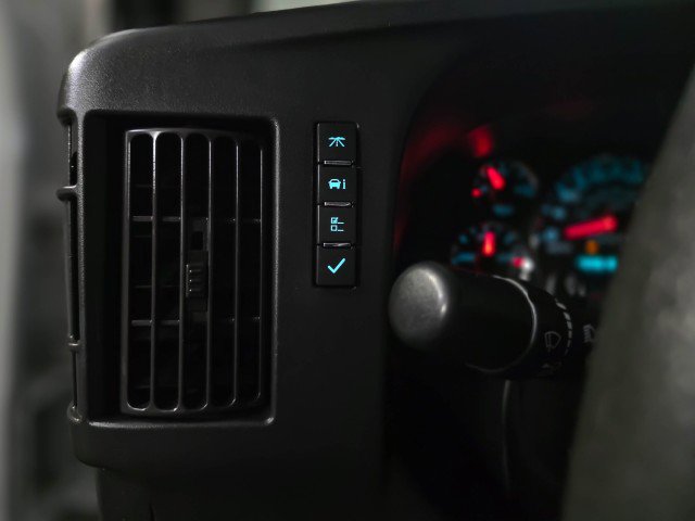 Used 2021 Chevrolet Express 2500 w/ Driver Convenience Package image 25