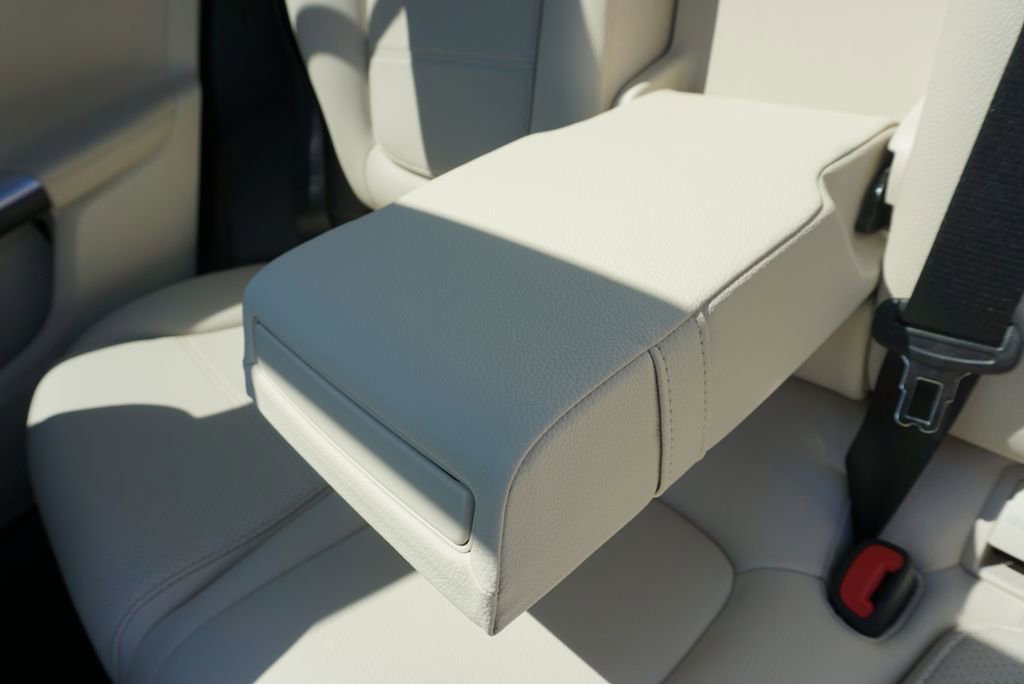 New 2026 Mercedes-Benz GLC 350e 4MATIC image 47
