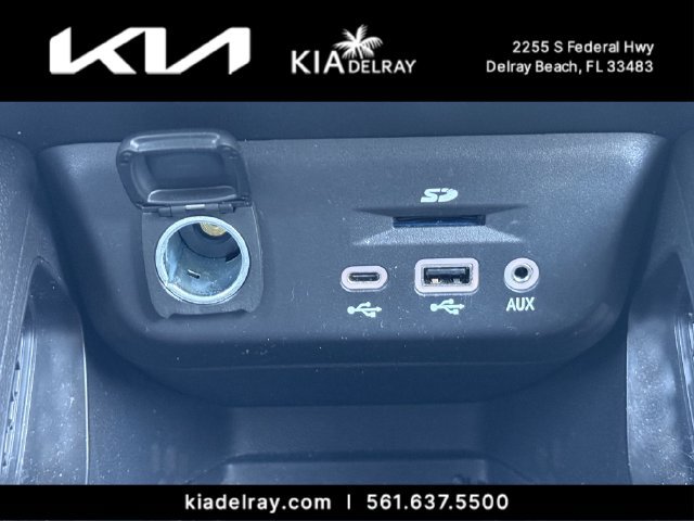 Used 2022 Chevrolet TrailBlazer ACTIV w/ Sun and Liftgate Package AWD/4WD image 26