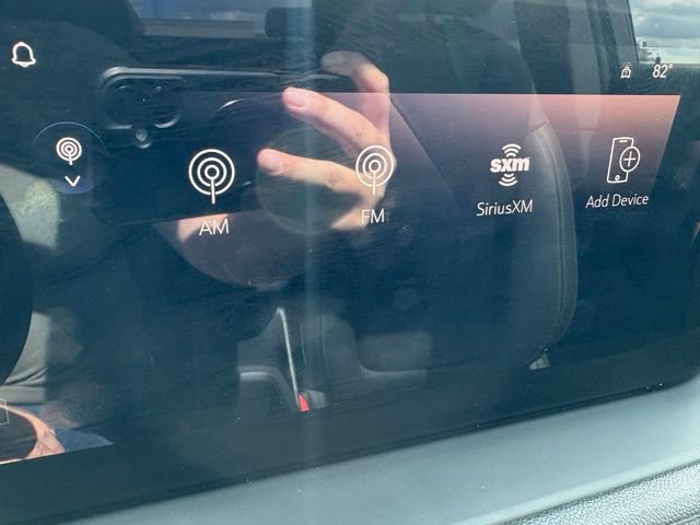 Used 2024 Buick Encore GX Sport Touring FWD image 6