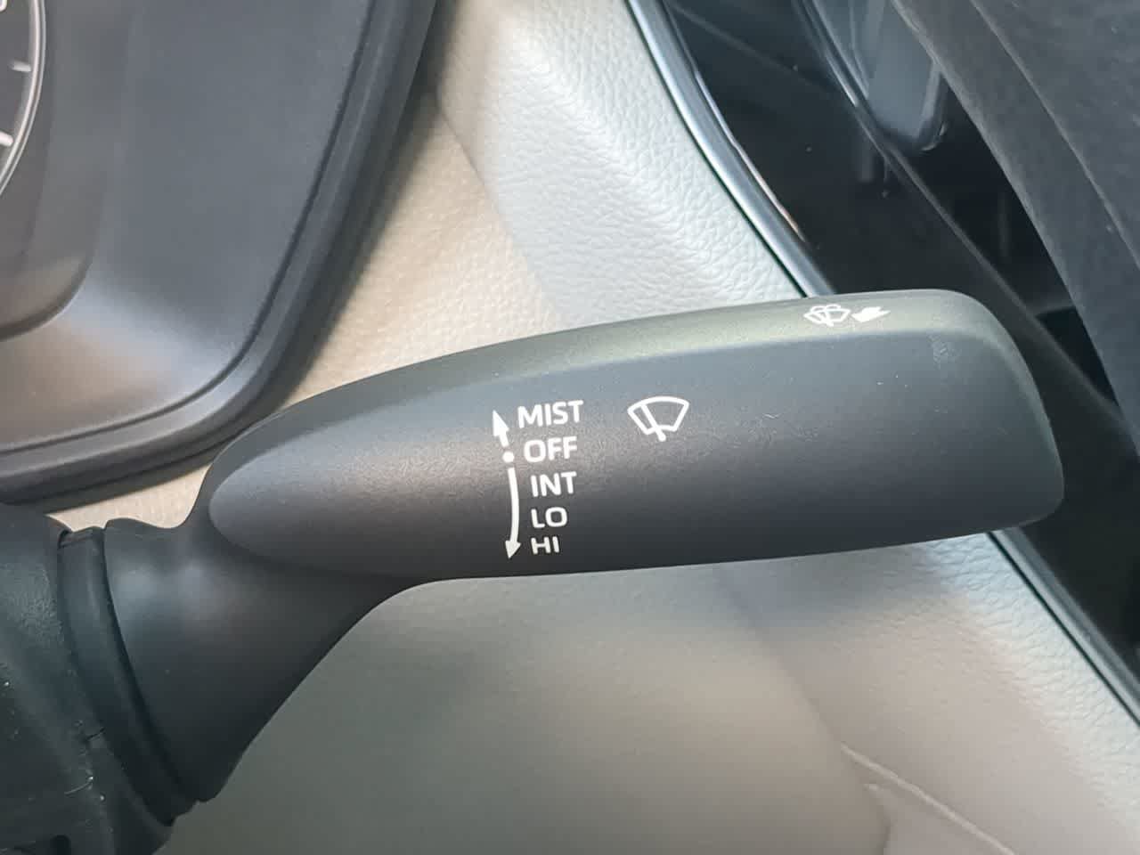 Used 2024 Toyota Corolla Cross L FWD image 25