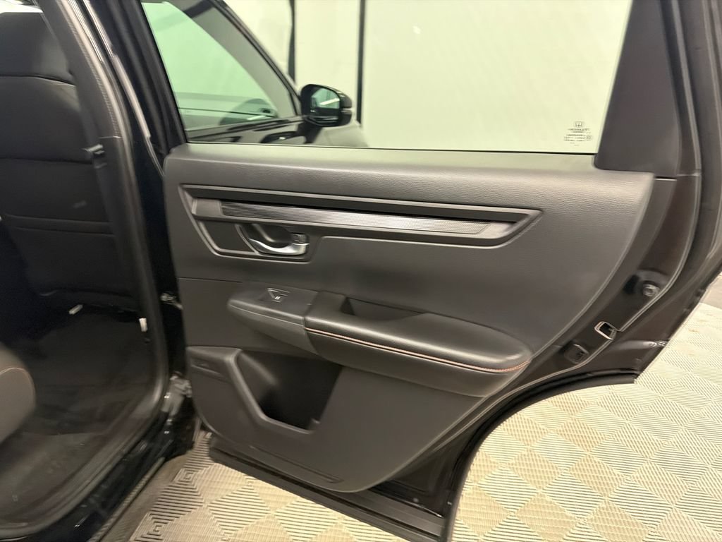 Used 2026 Honda CR-V Sport image 17