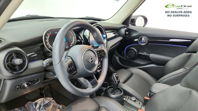 Used 2023 MINI Cooper S image 18