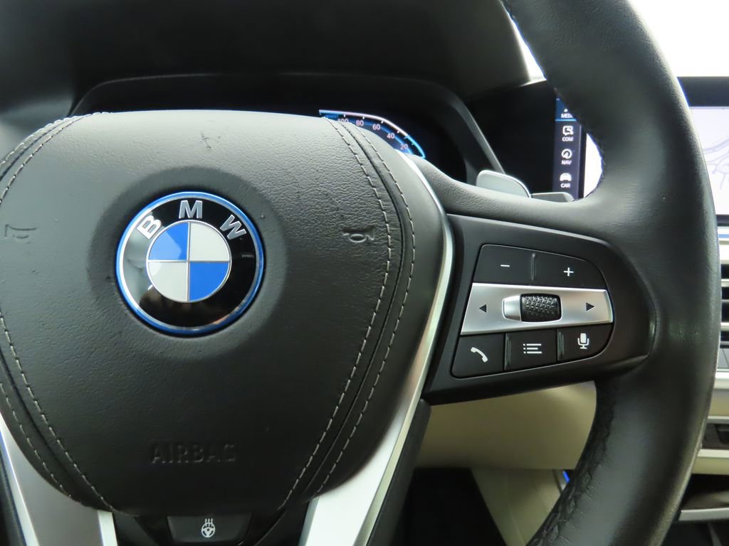 Used 2022 BMW X5 xDrive45e w/ Climate Comfort Package image 12