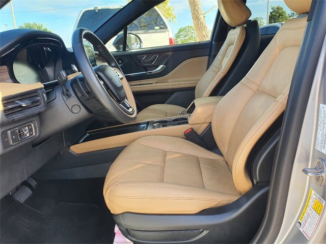 Certified 2021 Lincoln Corsair Reserve w/ Elements Package image 16