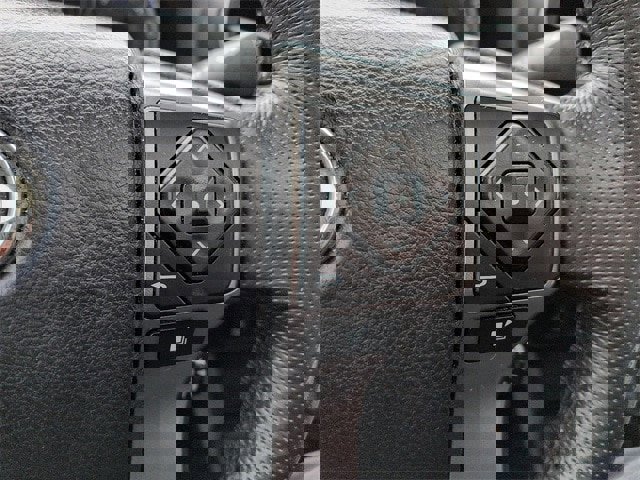 Used 2017 Toyota Tacoma Limited image 21