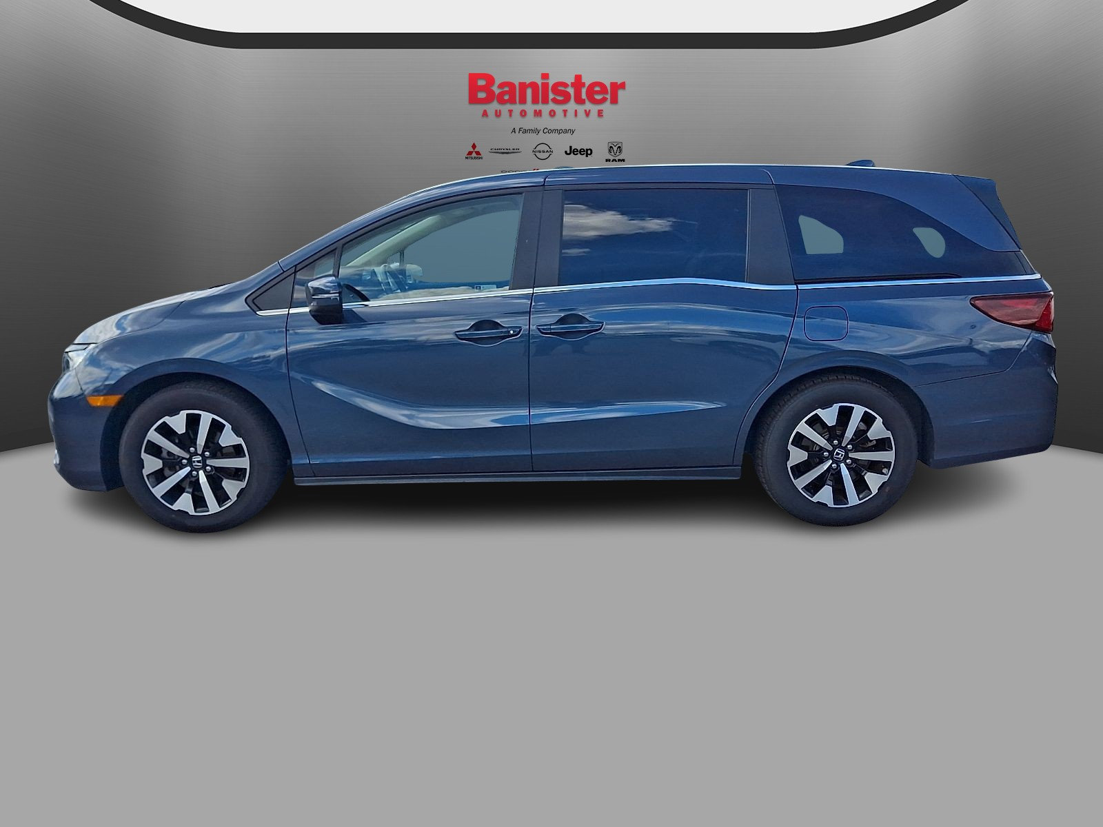 Used 2025 Honda Odyssey EX-L image 7
