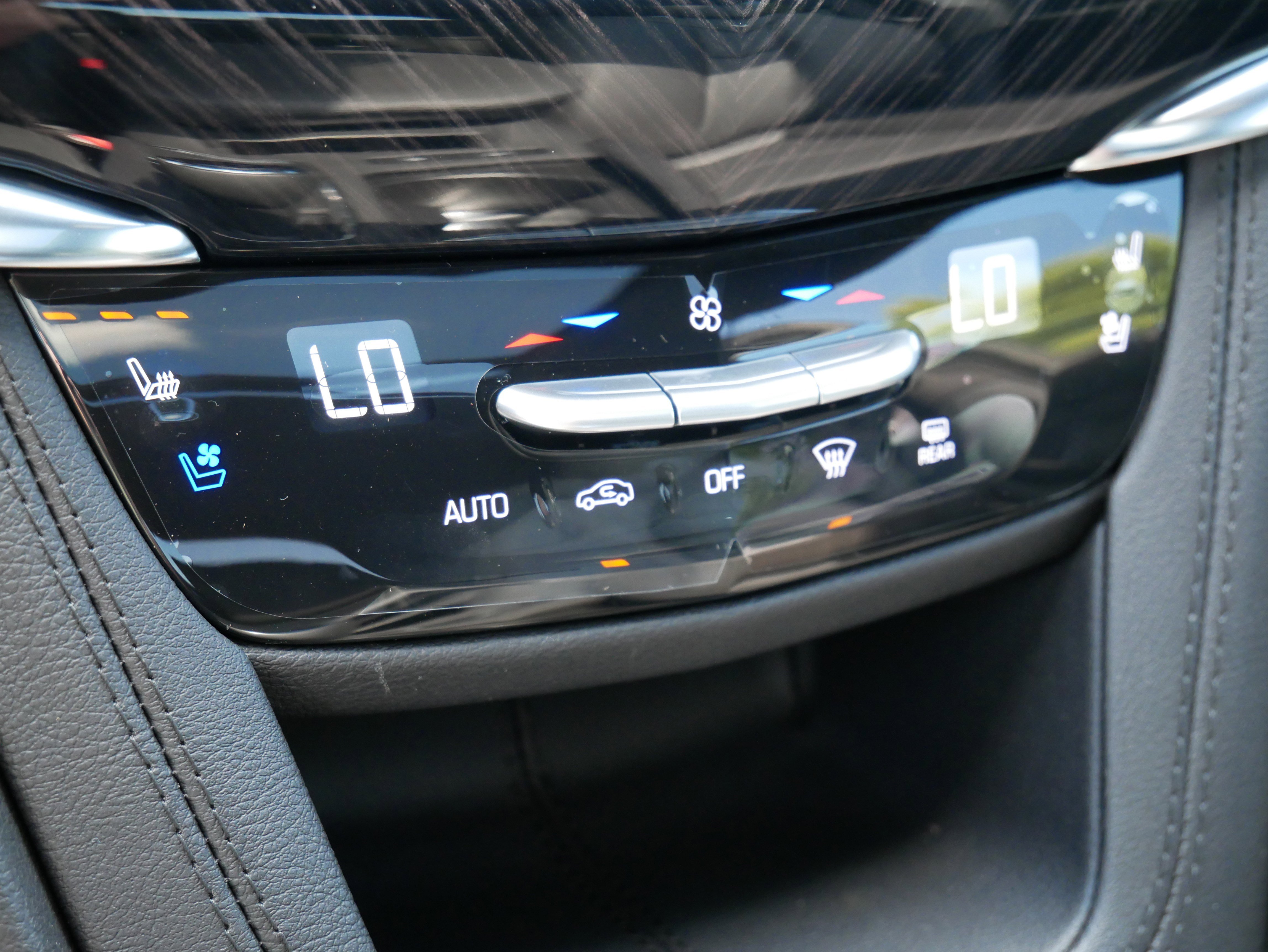 New 2025 Cadillac XT6 Premium Luxury w/ Technology Package image 20