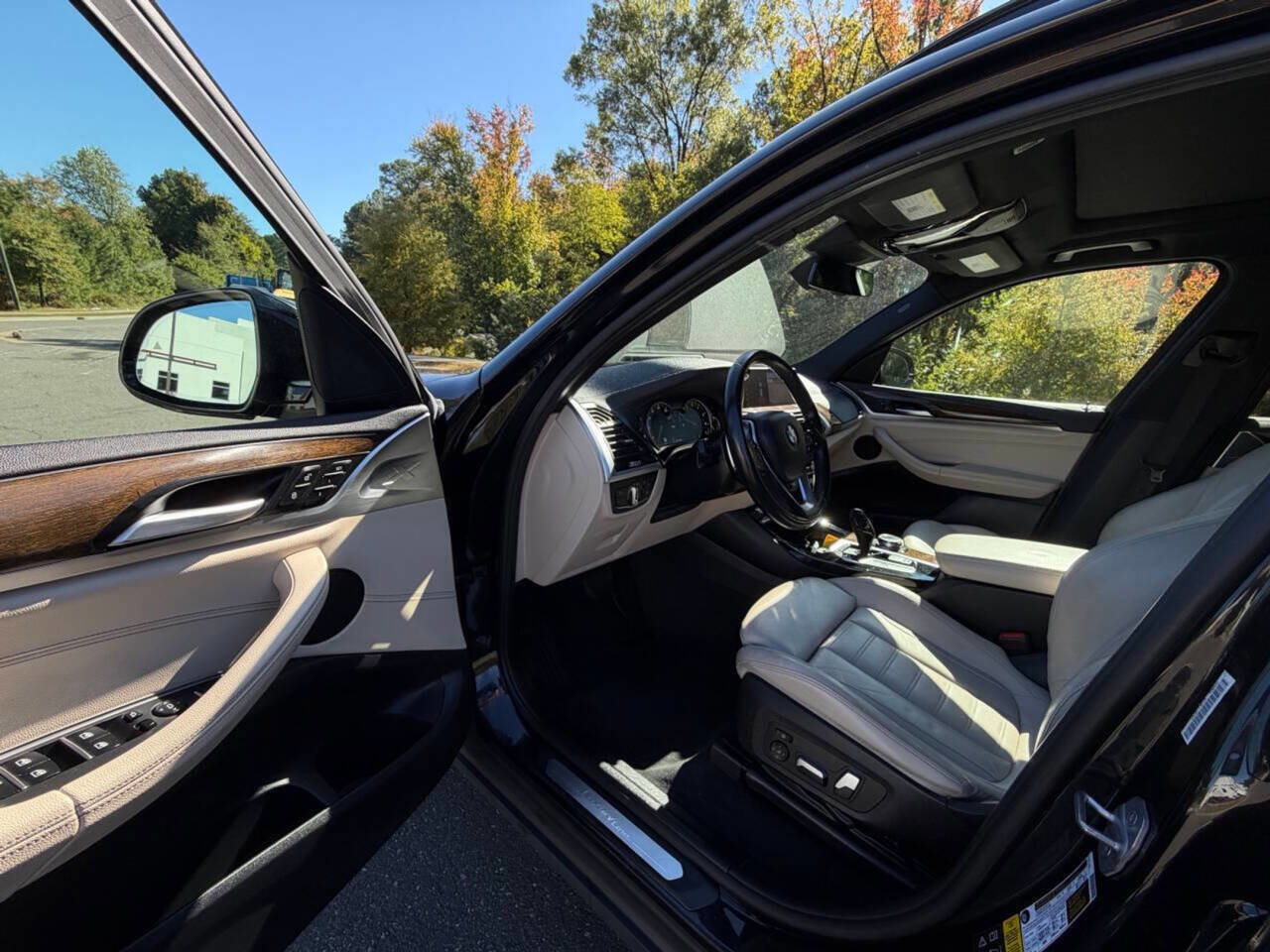 Used 2019 BMW X3 xDrive30i w/ Convenience Package image 12