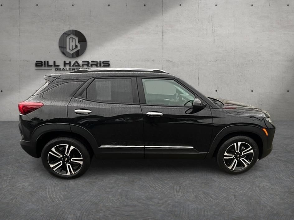 Used 2023 Chevrolet TrailBlazer LT FWD image 5