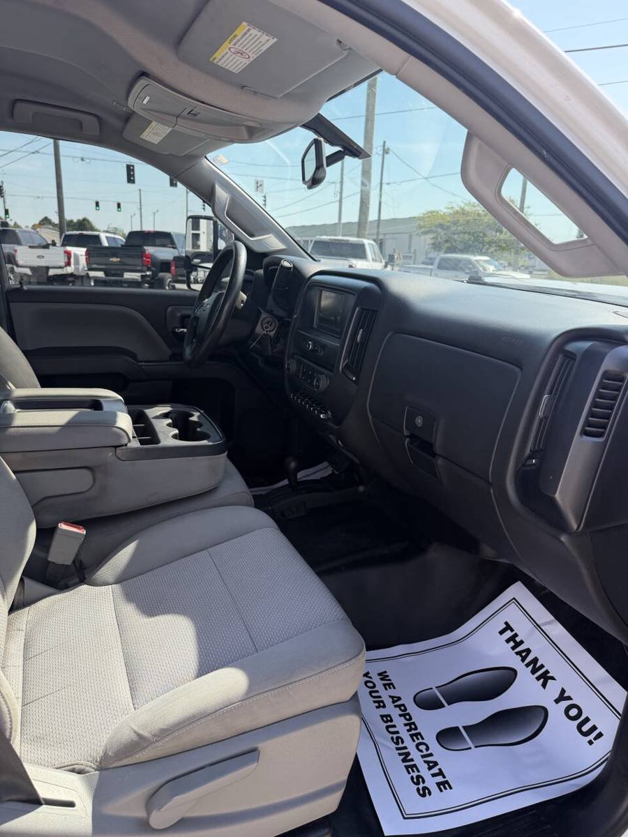Used 2018 Chevrolet Silverado 2500 W/T w/ WT Convenience Package AWD/4WD image 13