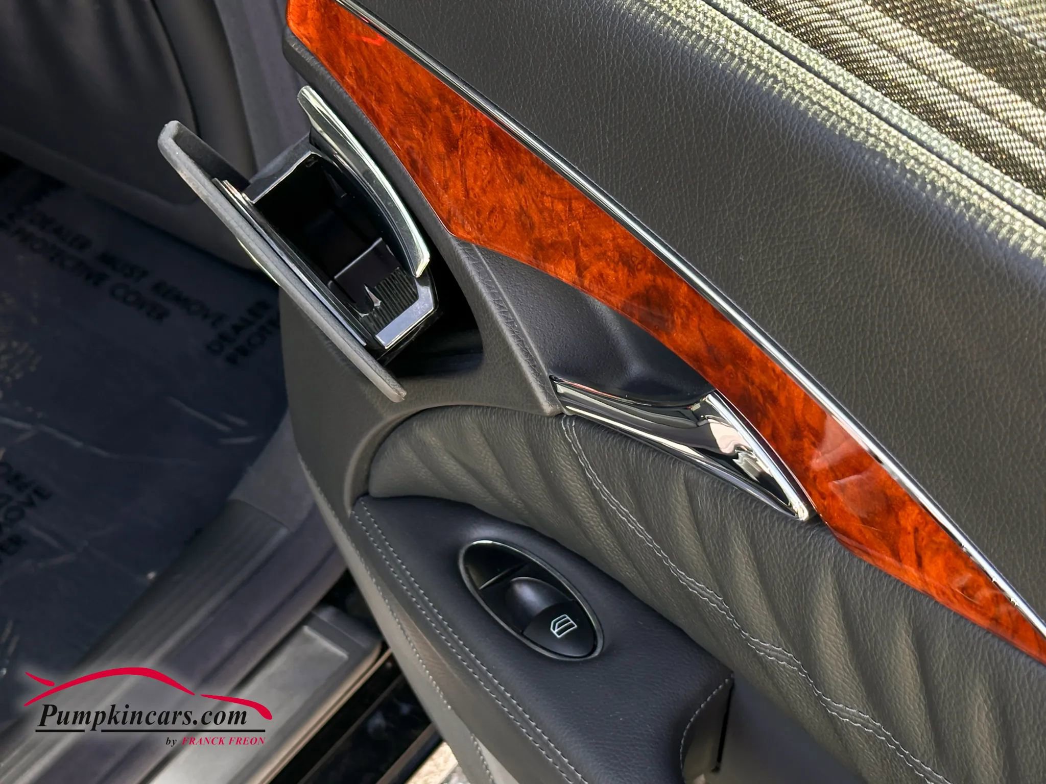 Used 2005 Mercedes-Benz E 320 4MATIC Sedan image 18