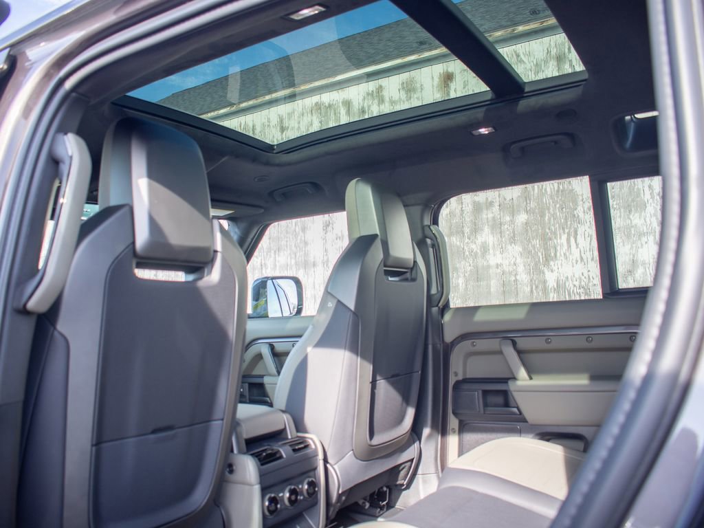 New 2026 Land Rover Defender 110 image 22