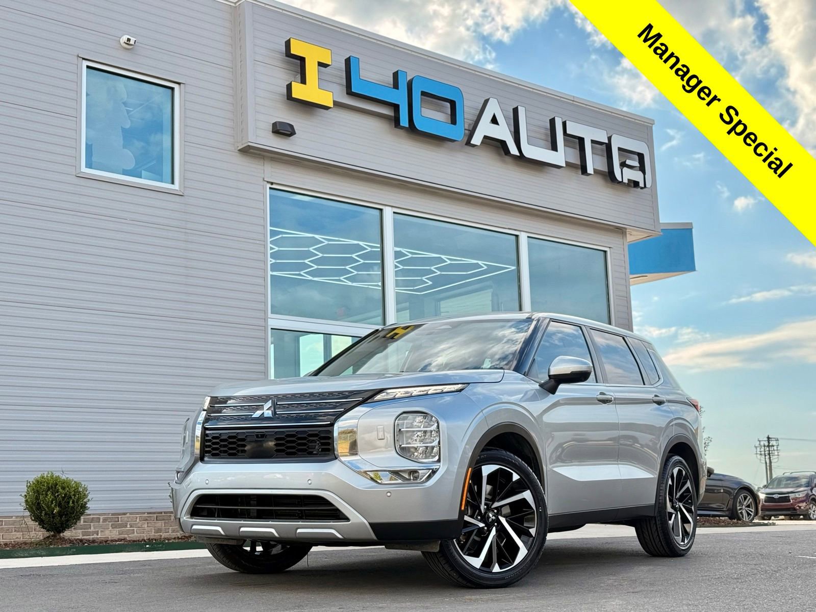 Used 2022 Mitsubishi Outlander SE