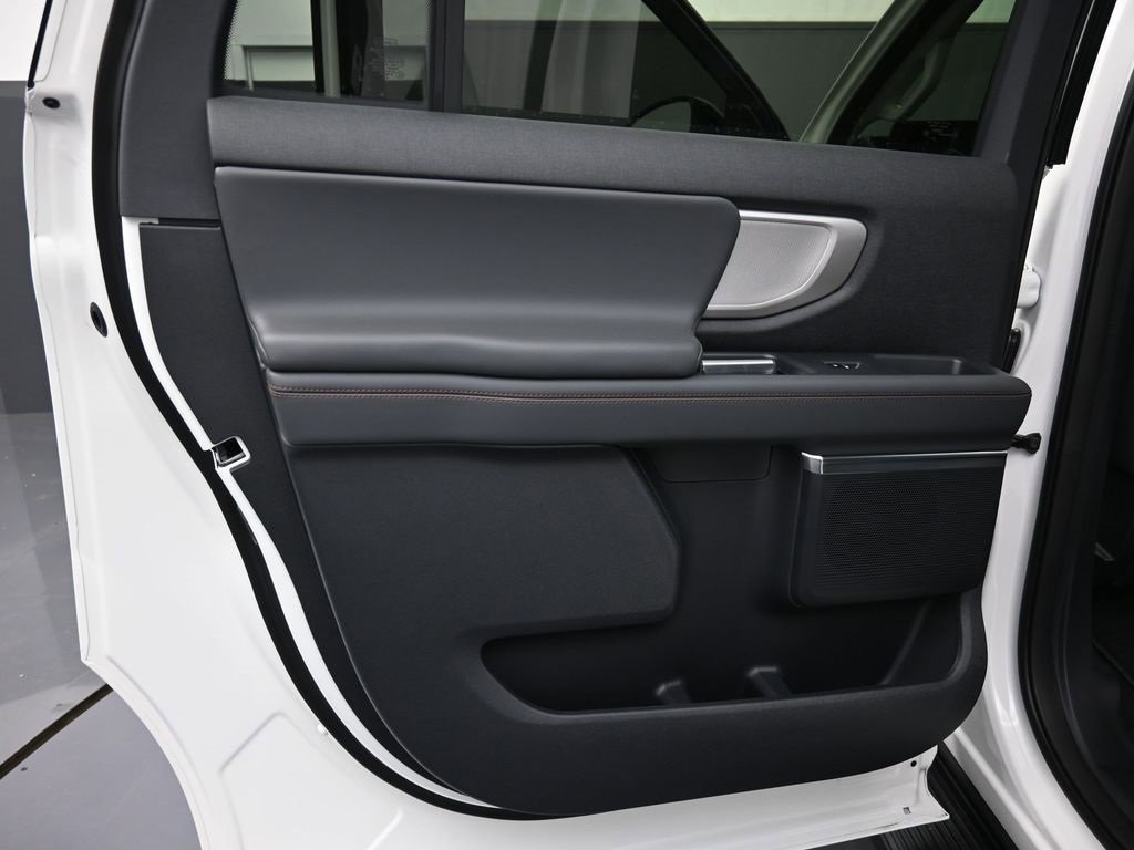 New 2025 Ford Expedition Max Active image 26