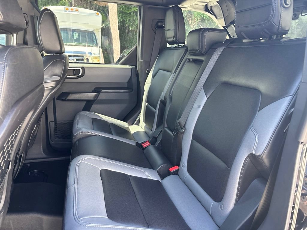 Used 2024 Ford Bronco Black Diamond AWD/4WD image 8