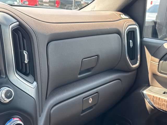 Used 2022 GMC Sierra 2500 Denali w/ Technology Package AWD/4WD image 32