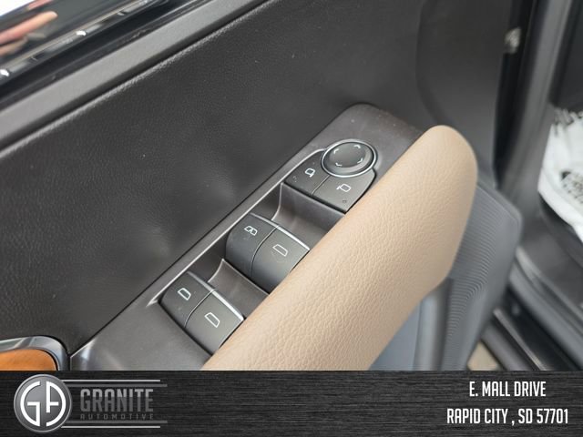 New 2026 GMC Canyon Denali w/ LPO, Denali Black Edition image 11