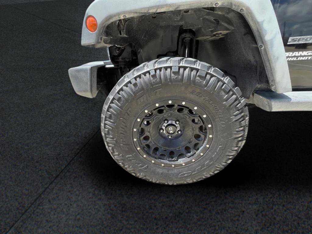 Used 2010 Jeep Wrangler Unlimited Sport w/ PWR Convenience Group image 10