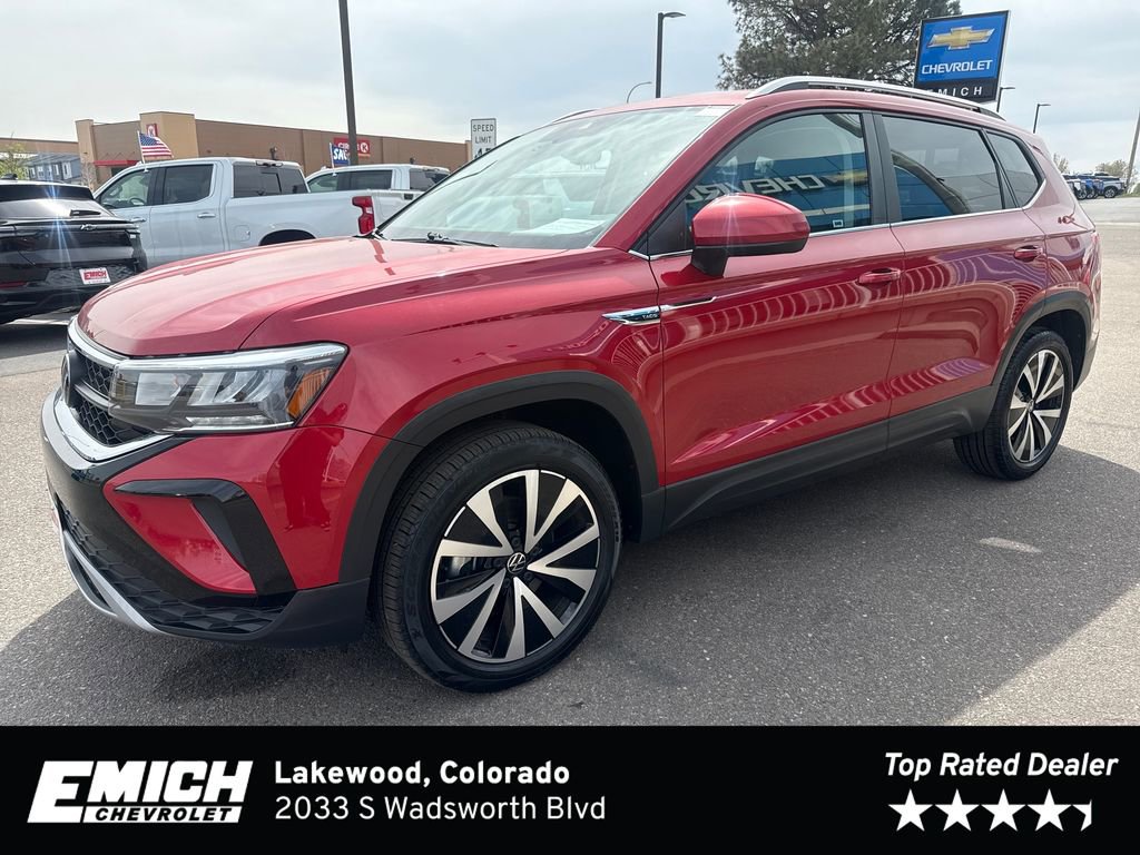 Used 2023 Volkswagen Taos SE w/ Panoramic Sunroof Package image 1