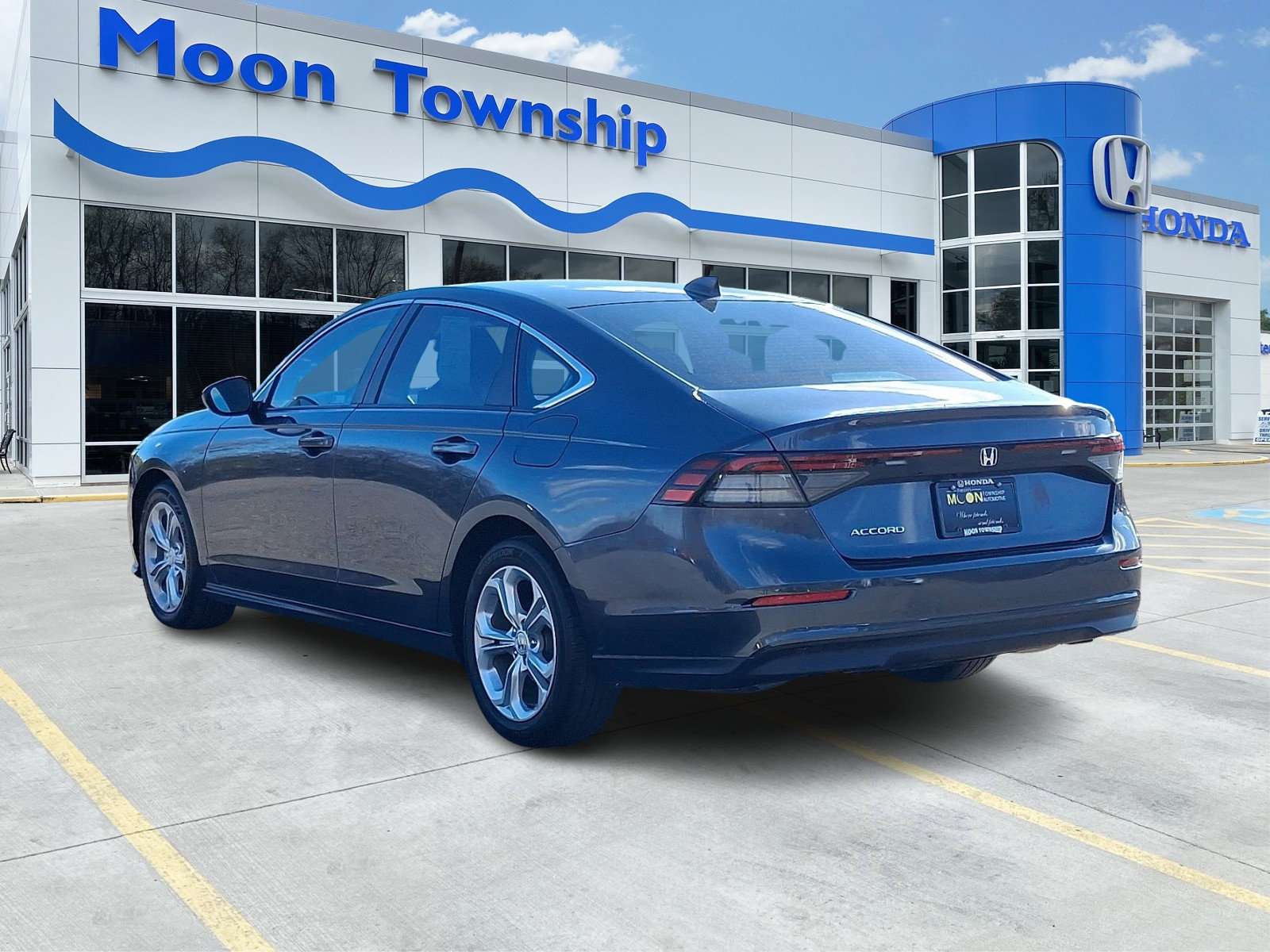 Used 2023 Honda Accord LX image 4