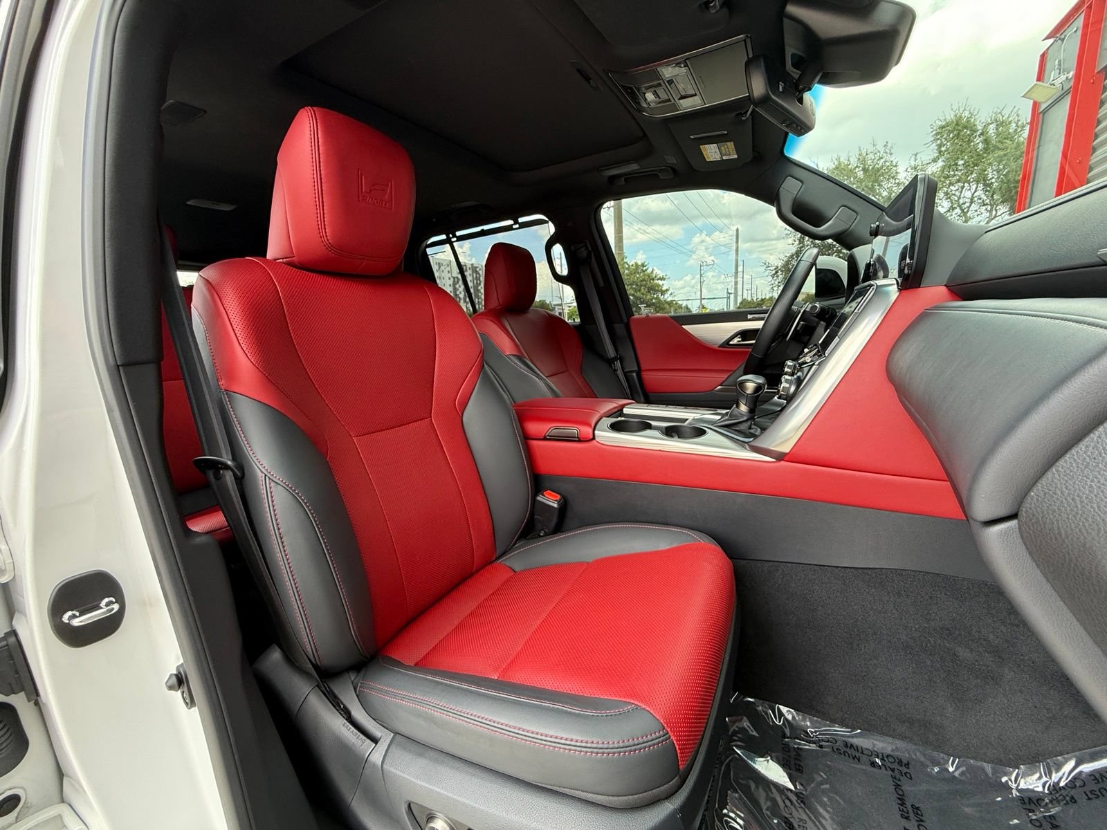 Used 2024 Lexus LX 600 F Sport AWD/4WD image 37