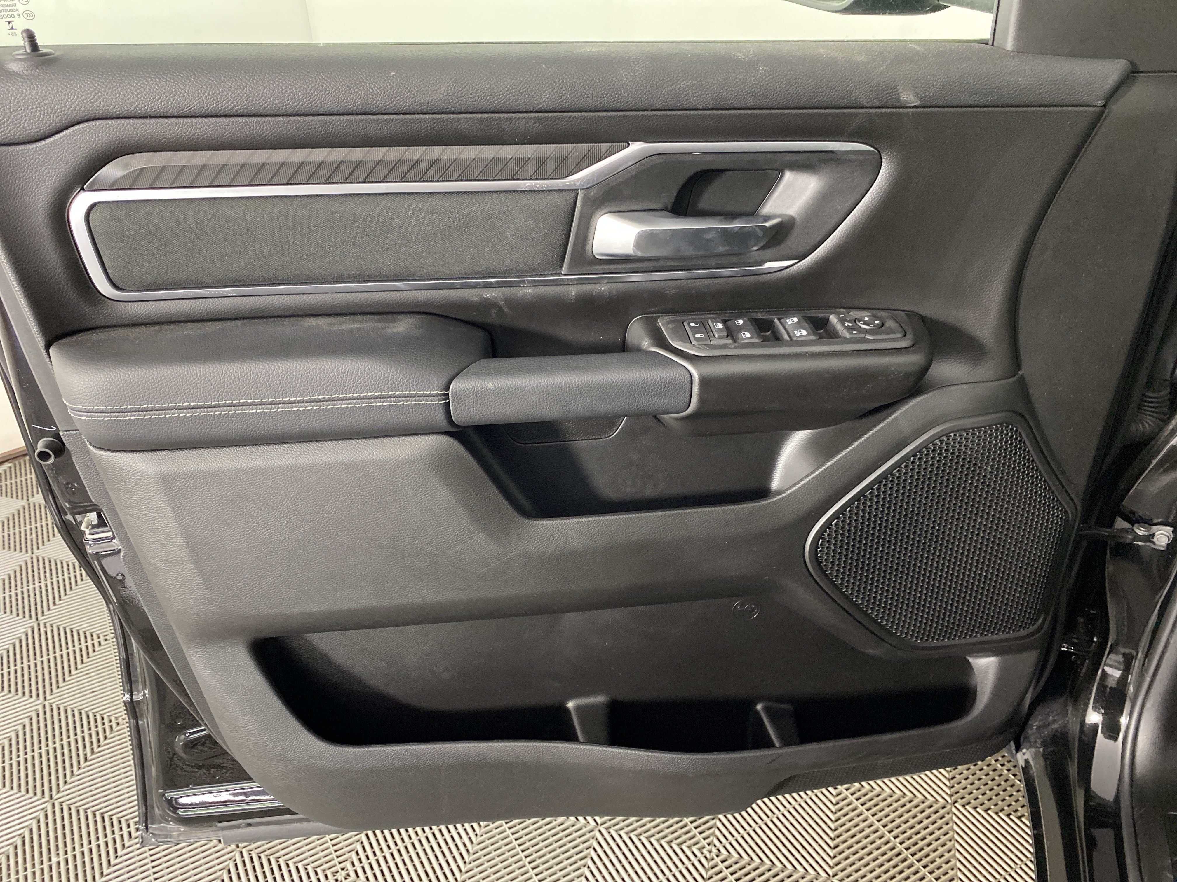 New 2026 RAM 1500 Big Horn AWD/4WD image 12